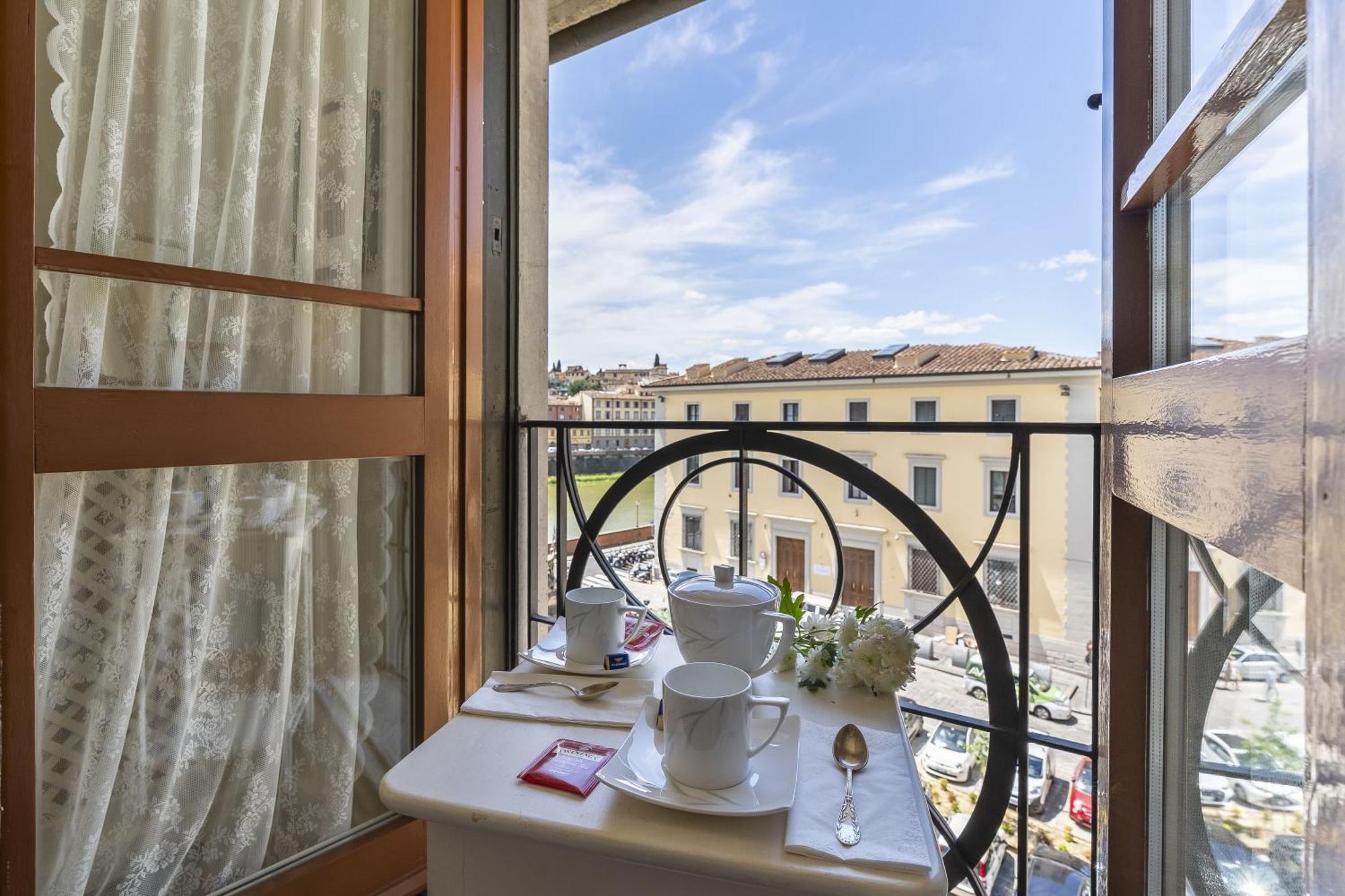Old Bridge Appartement Florence Buitenkant foto
